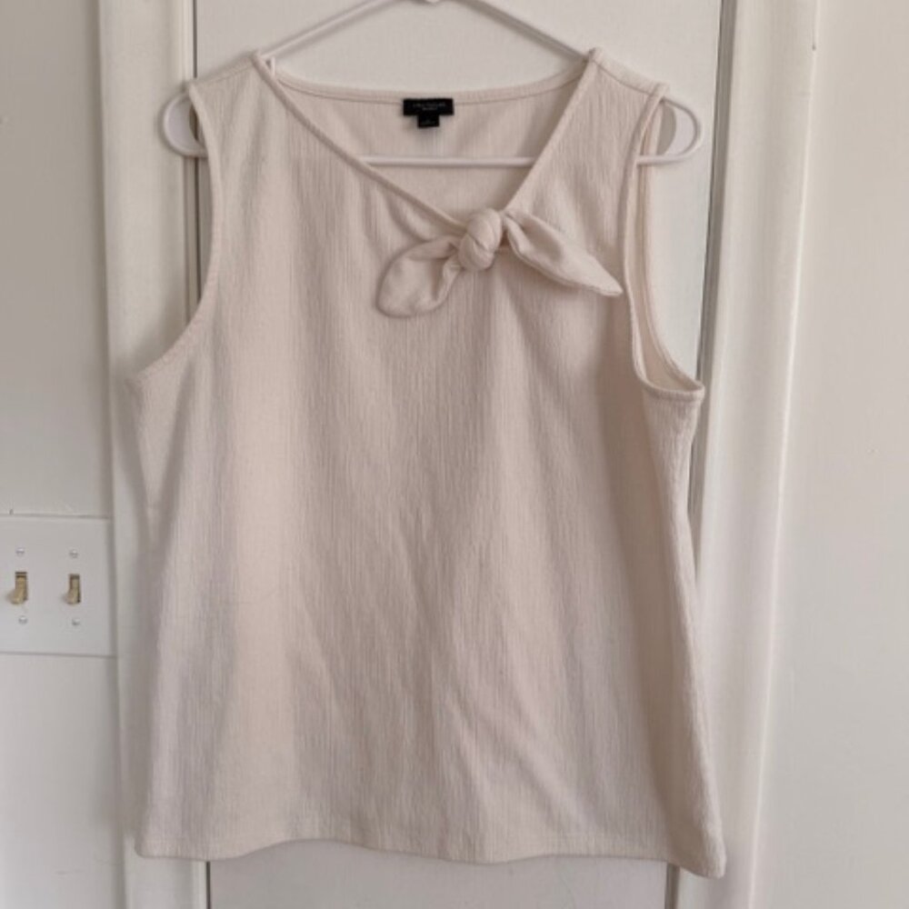 Ann Taylor Factory Cream Sleeveless Blouse with Bow Accent Large - Picture 3 of 7